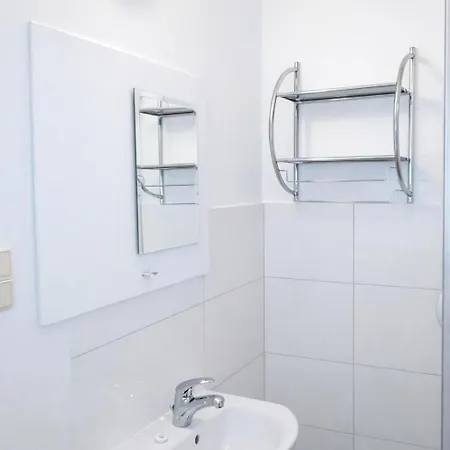 Apartment Monteurwohnungen Neben Halle Saale Landsberg (Saxony-Anhalt)