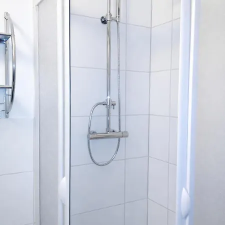 Apartment Monteurwohnungen Neben Halle Saale Landsberg (Saxony-Anhalt)